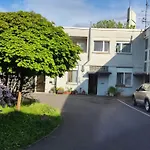Wohnung Fuer Grosse Gruppe Bis 10 Person